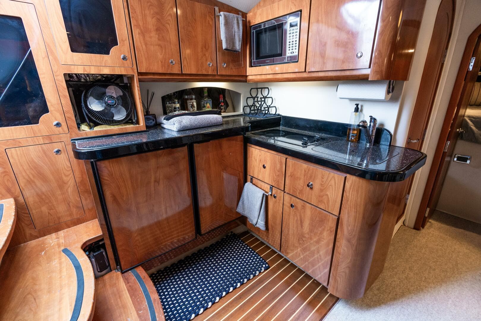 2008 Four Winns V378 — photo 45