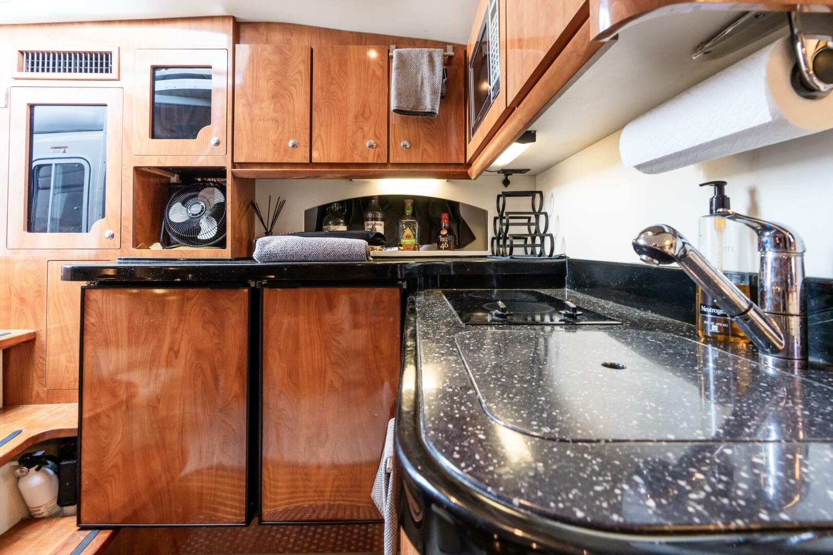 2008 Four Winns V378 — photo 46