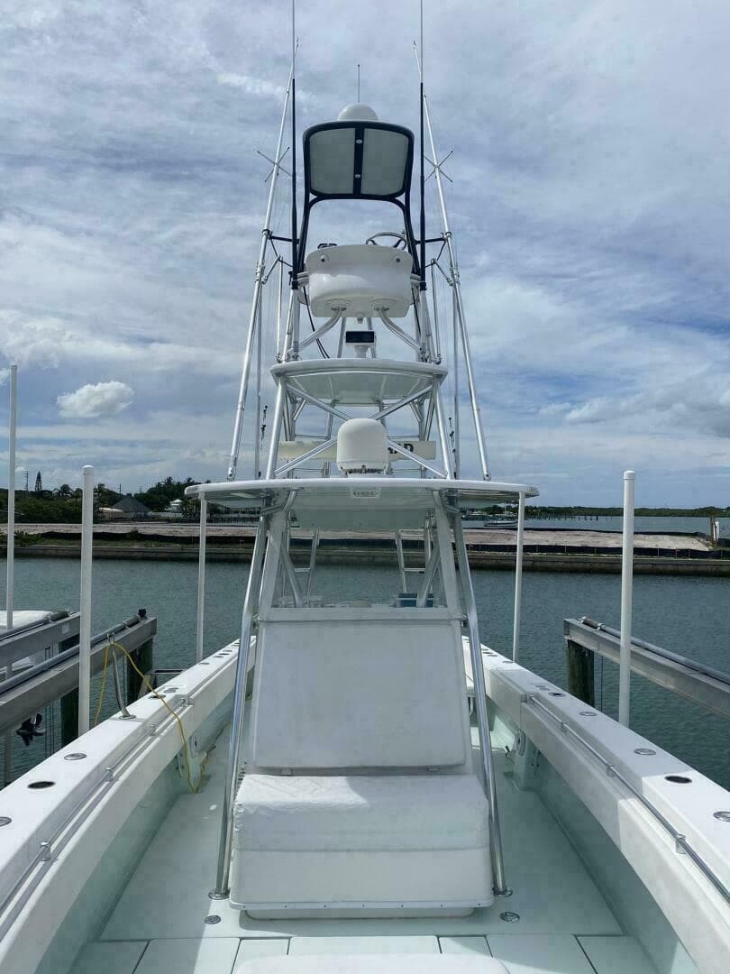 2012 Contender 39 ST — photo 6