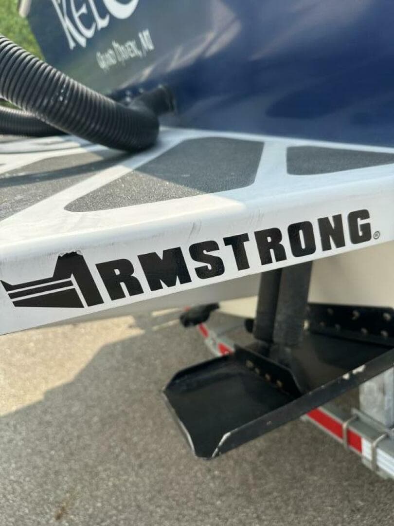 2000 Regulator 26 — photo 22