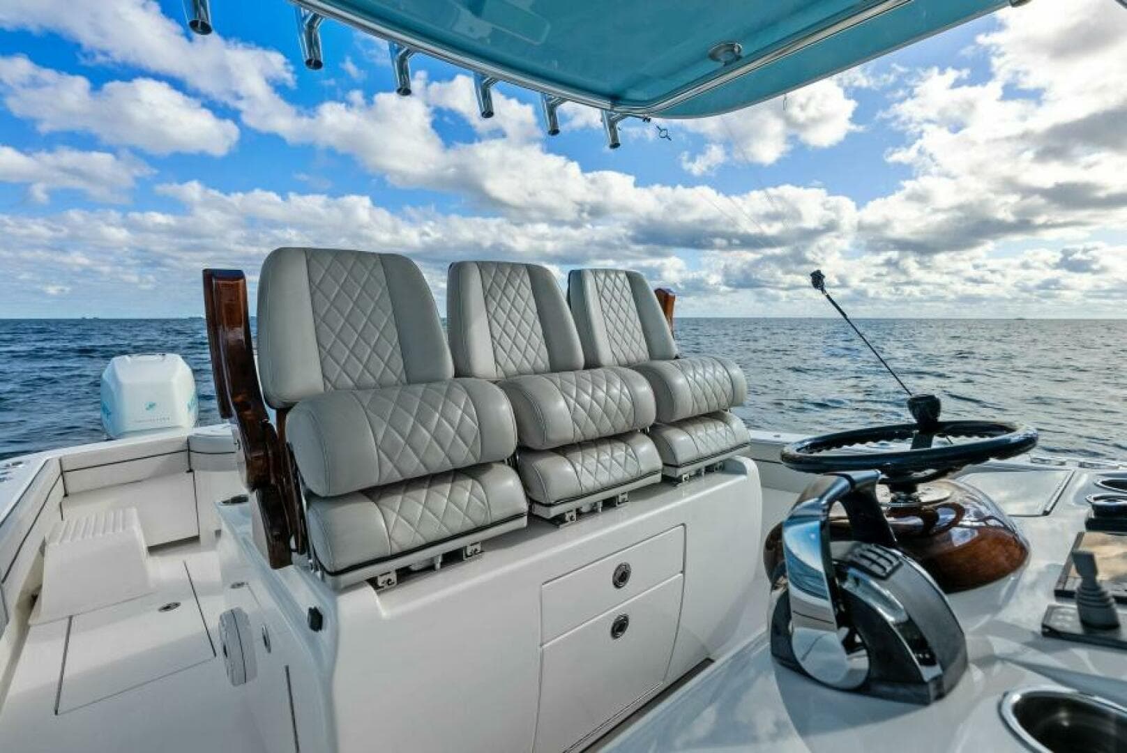 2021 Valhalla Boatworks V-37 — photo 19