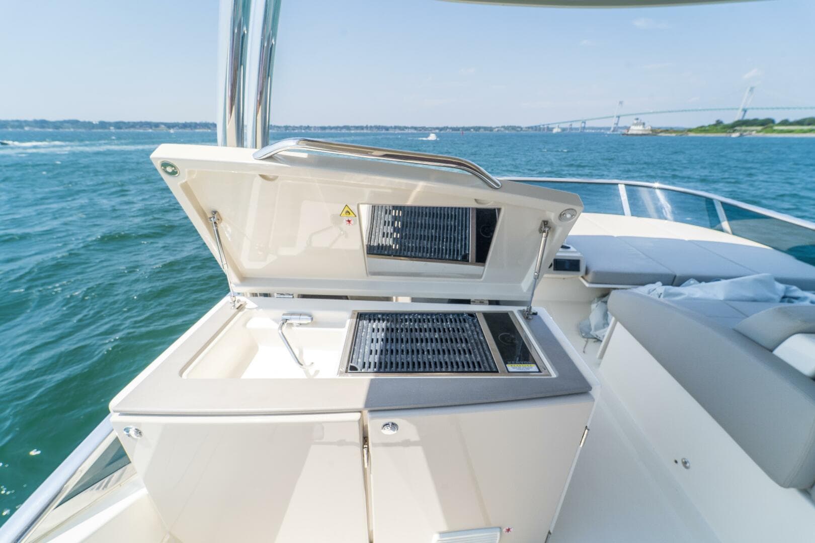 2023 Absolute 62 Fly — photo 25