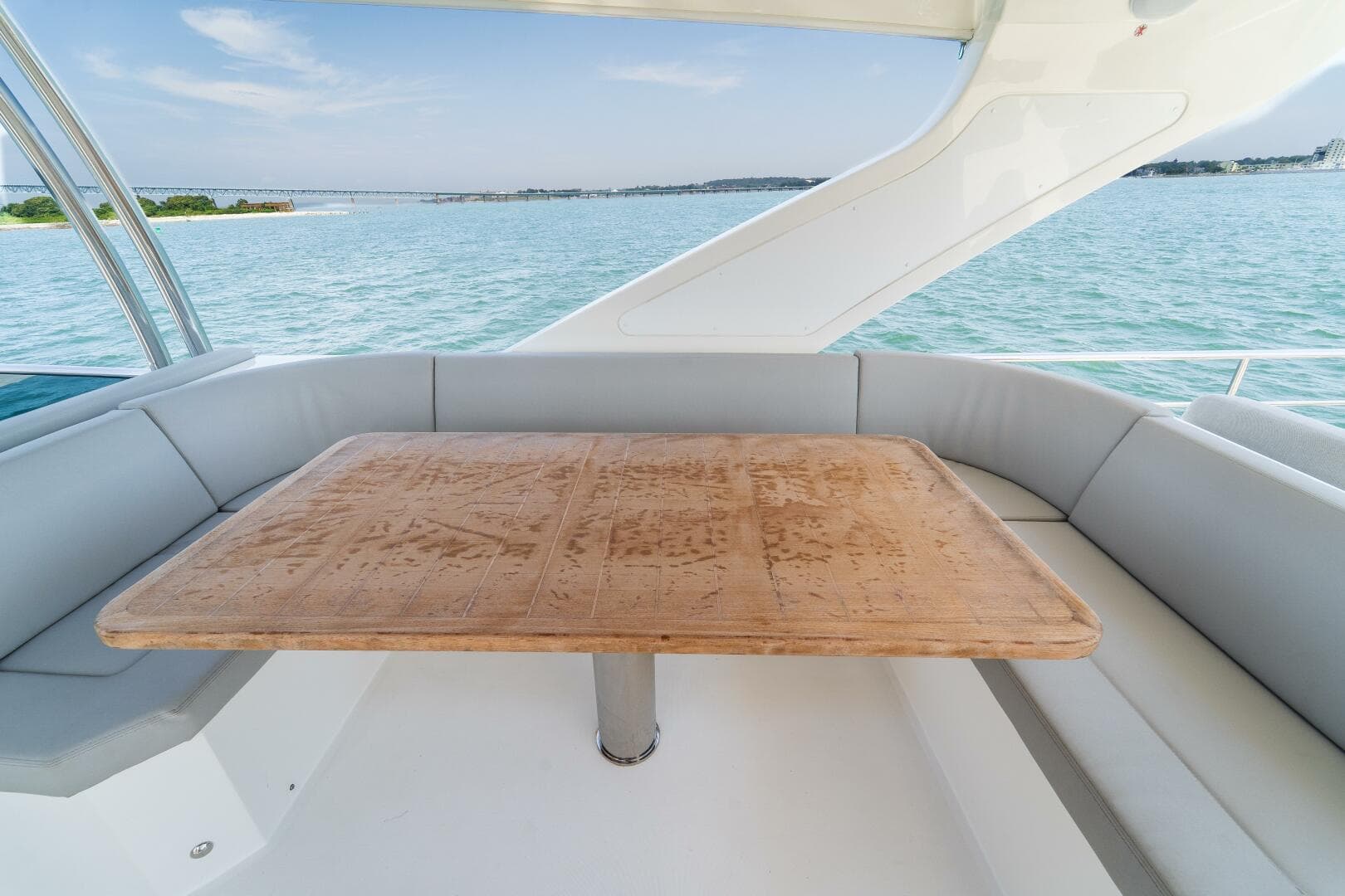 2023 Absolute 62 Fly — photo 20