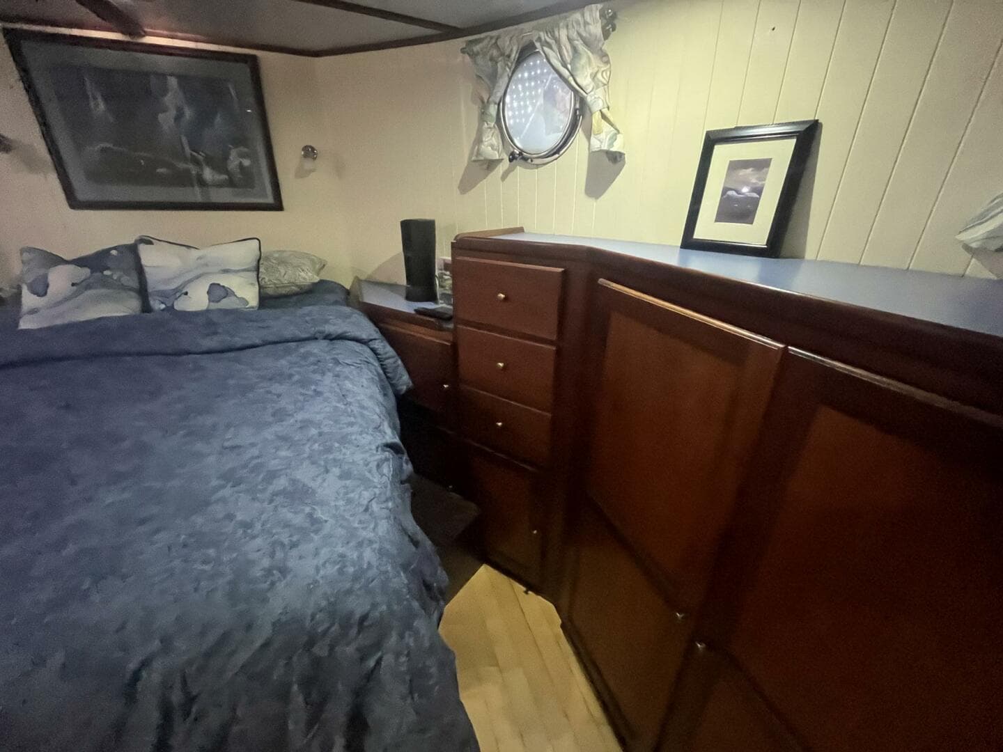 2001 Great Harbour 47 — photo 71