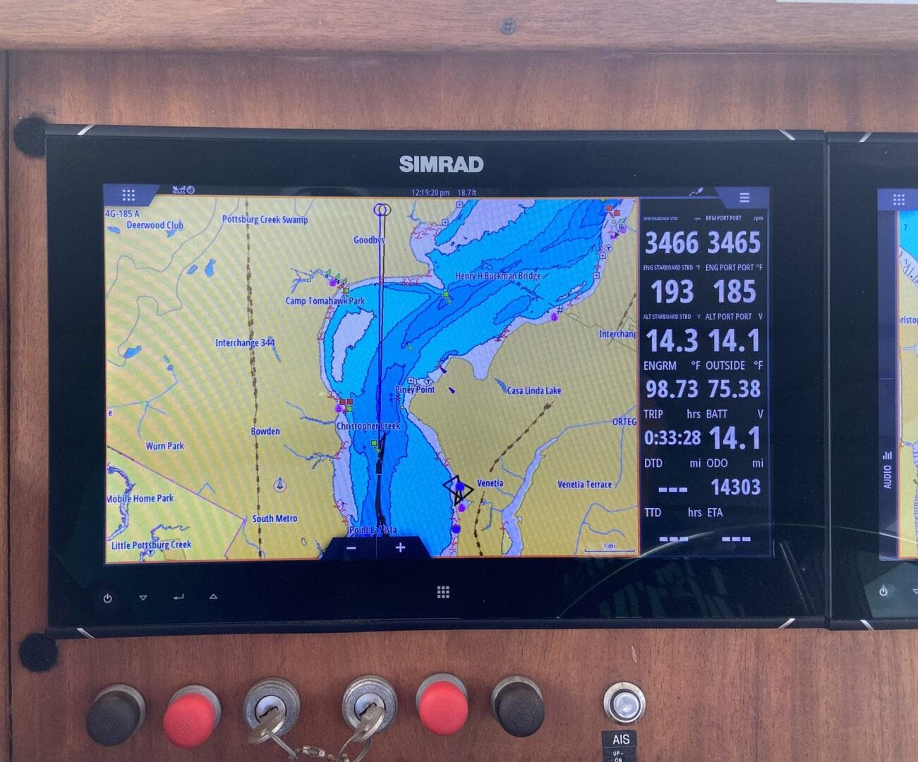 2001 Great Harbour 47 — photo 108