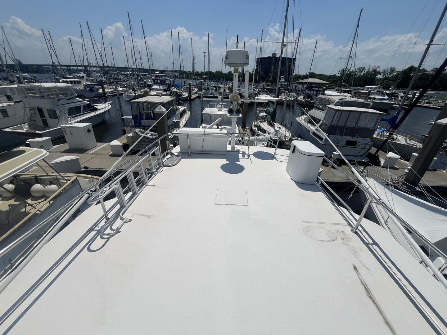 2001 Great Harbour 47 — photo 12