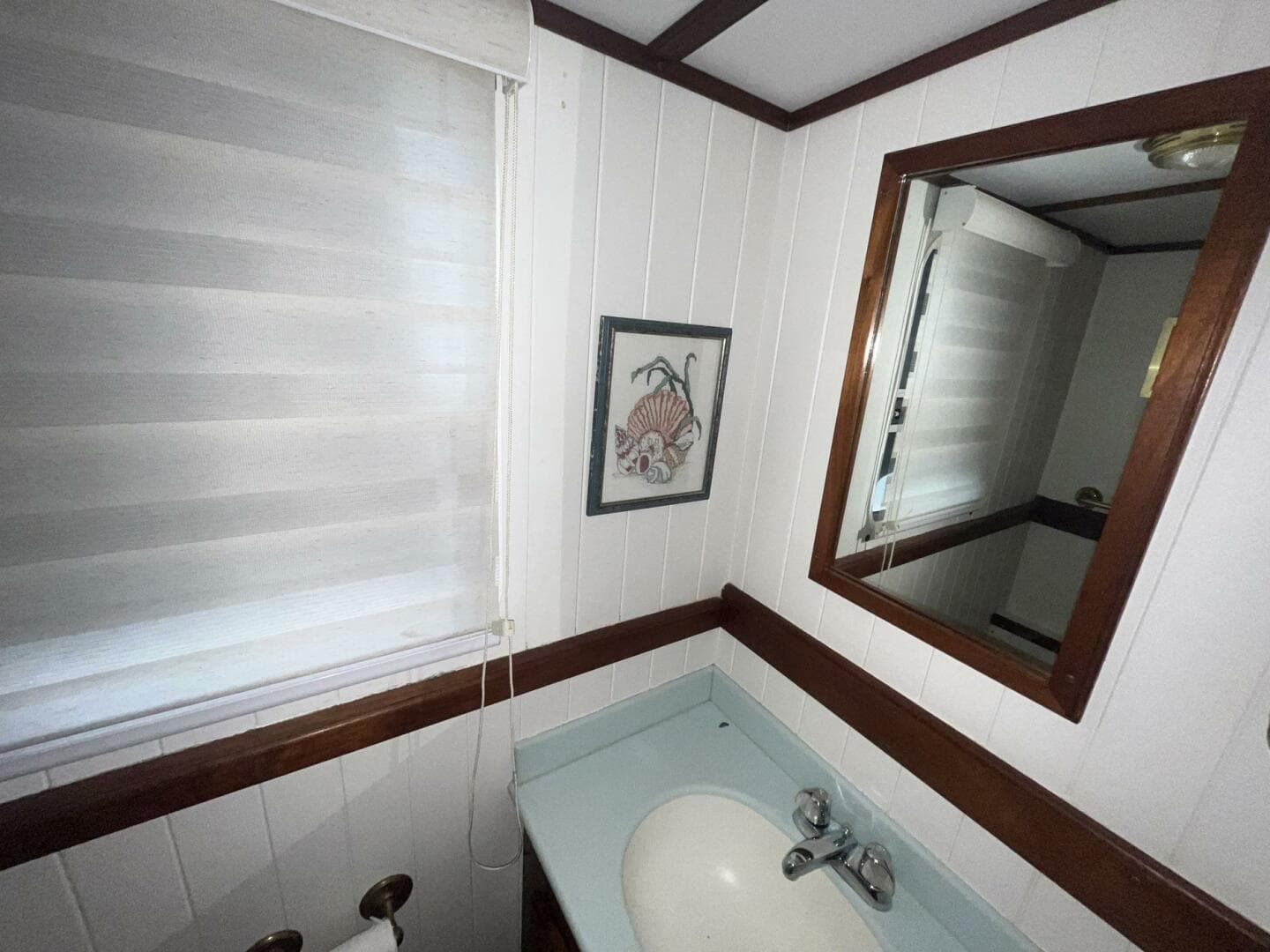 2001 Great Harbour 47 — photo 81