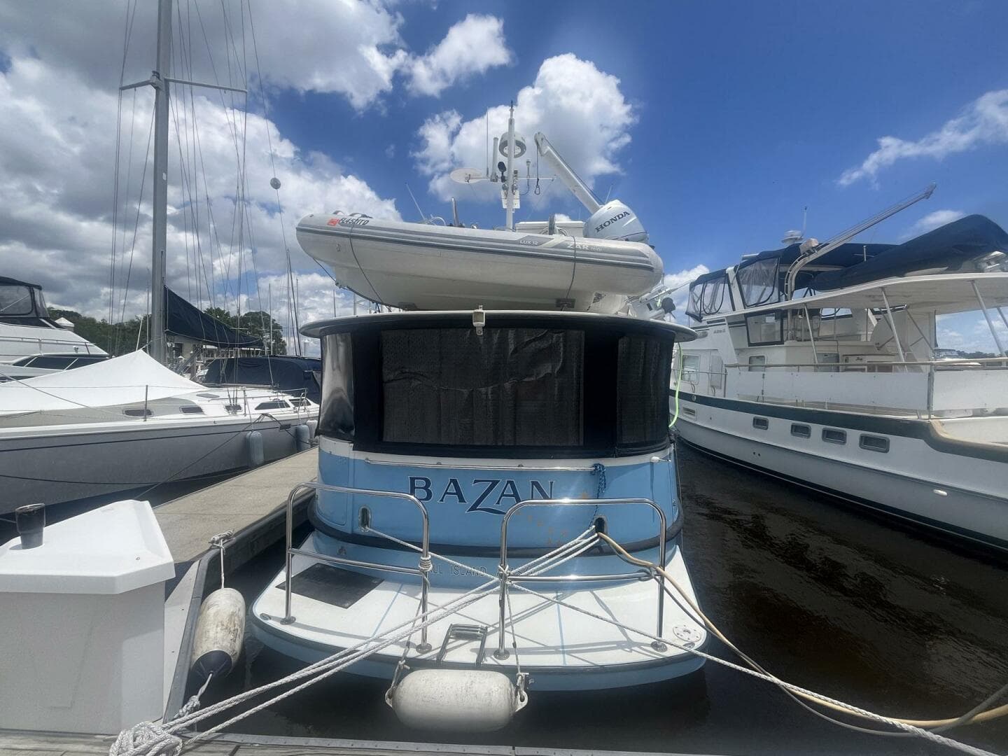 2001 Great Harbour 47 — photo 5