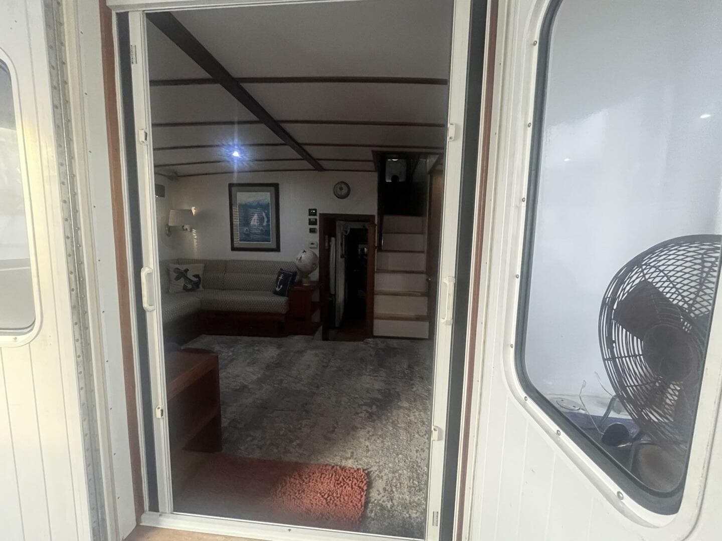 2001 Great Harbour 47 — photo 24