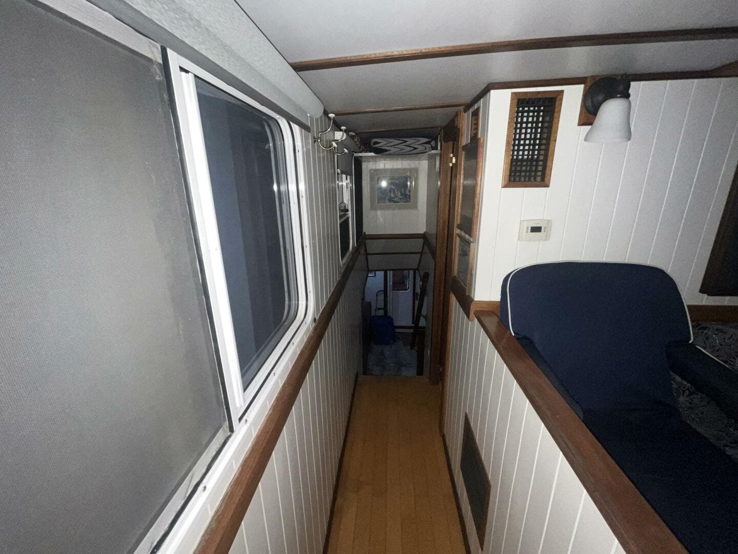 2001 Great Harbour 47 — photo 95