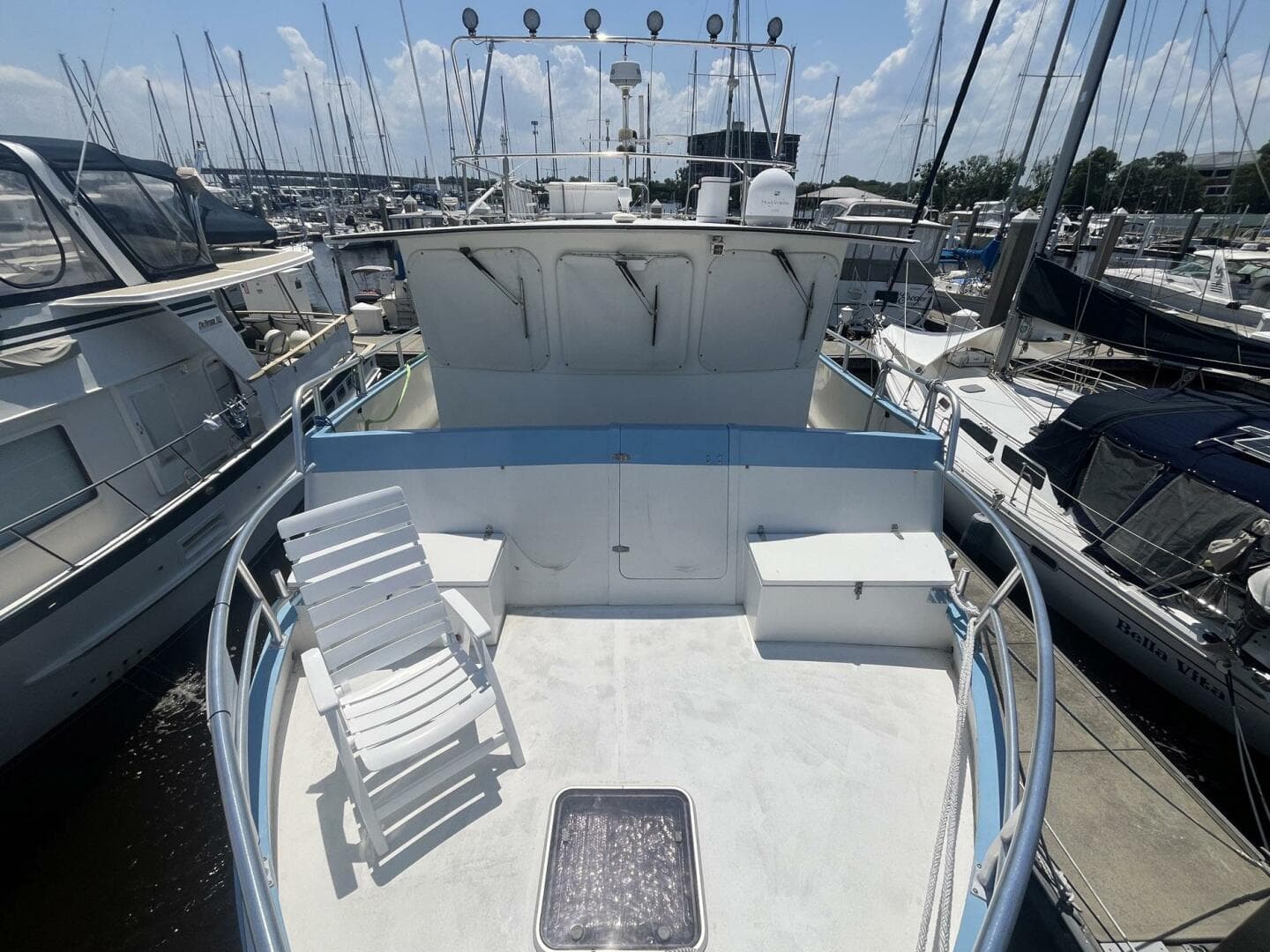 2001 Great Harbour 47 — photo 28