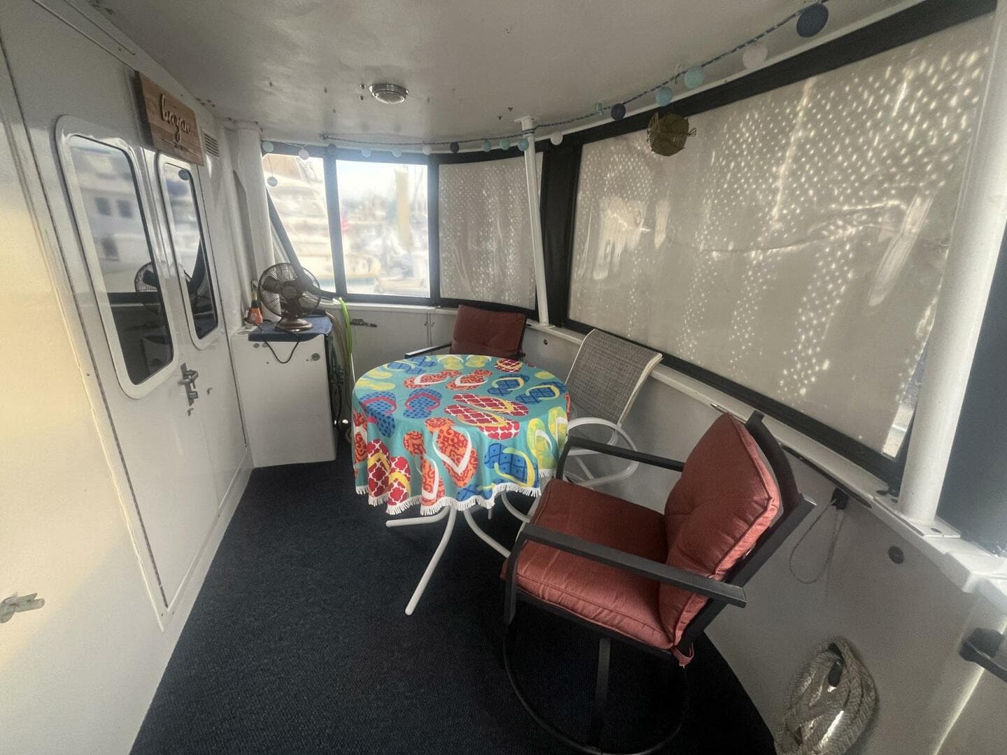 2001 Great Harbour 47 — photo 22