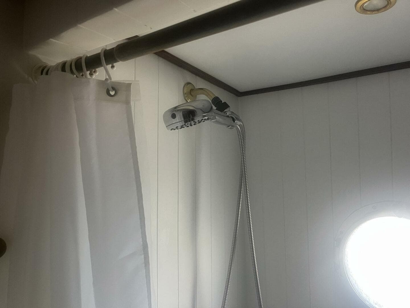 2001 Great Harbour 47 — photo 77