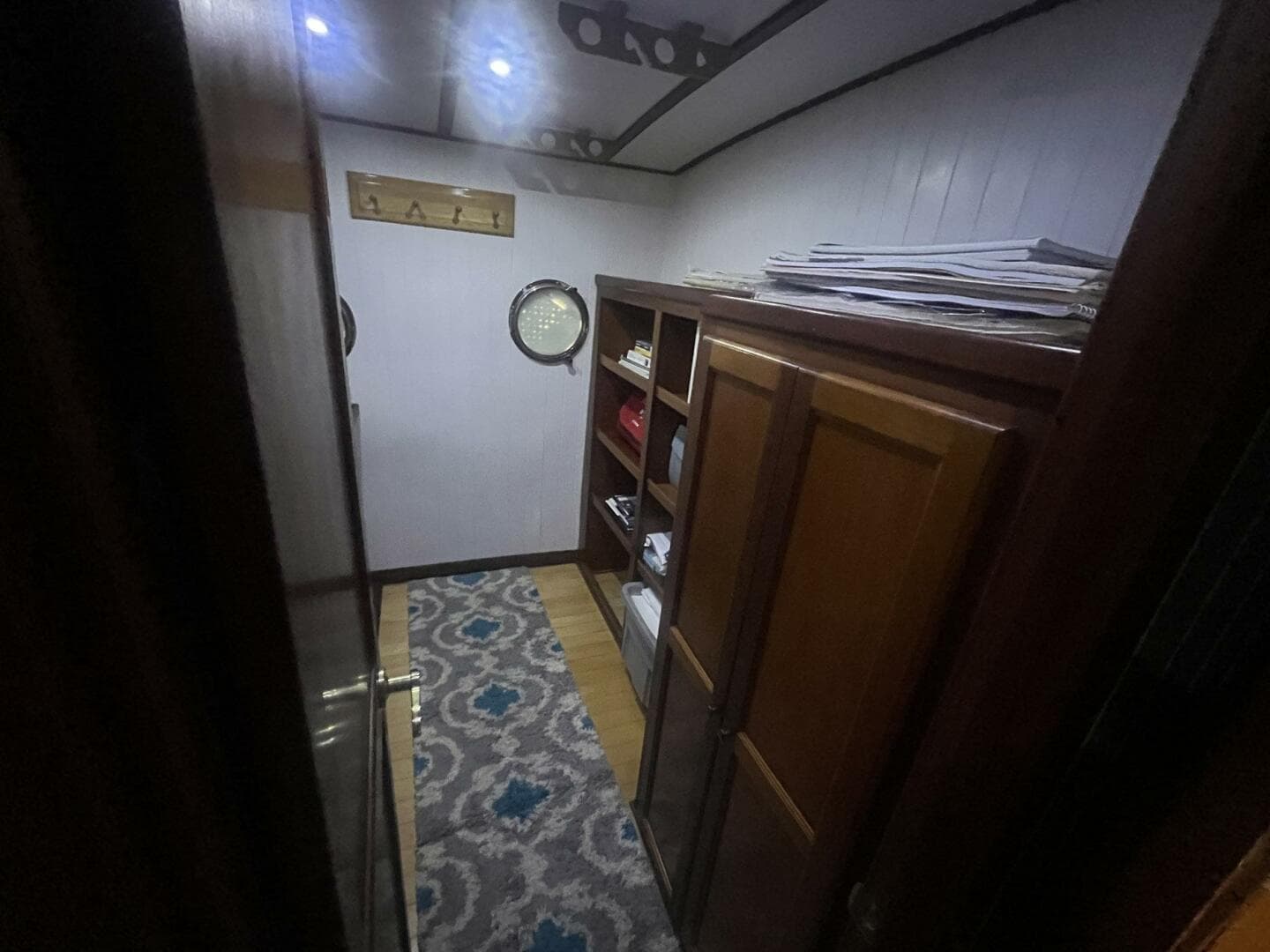 2001 Great Harbour 47 — photo 56