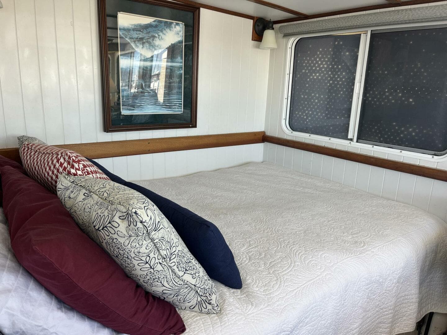 2001 Great Harbour 47 — photo 87