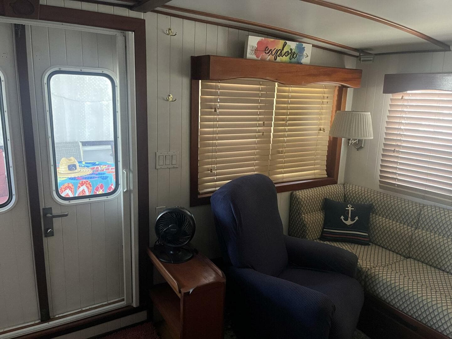 2001 Great Harbour 47 — photo 40