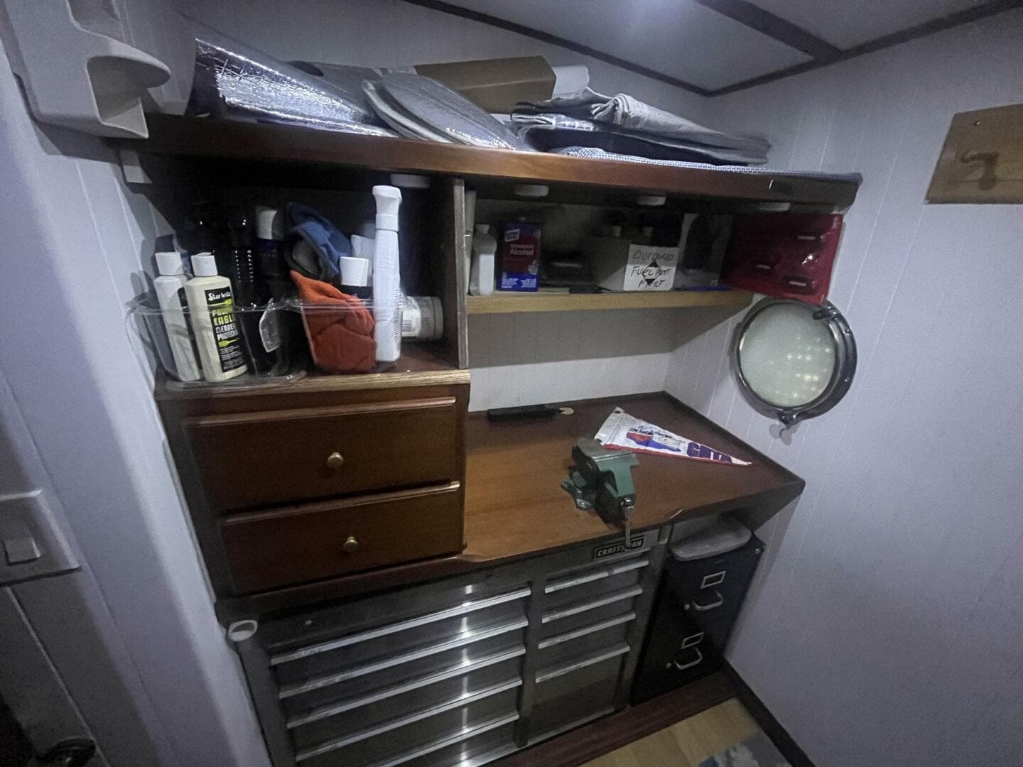 2001 Great Harbour 47 — photo 58