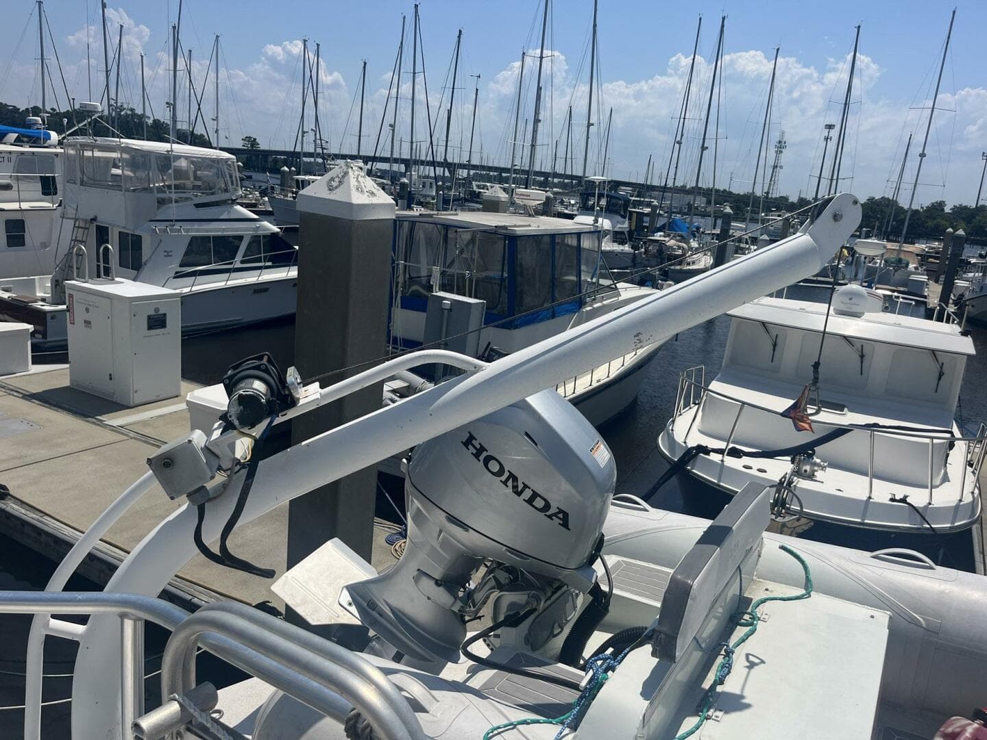 2001 Great Harbour 47 — photo 35