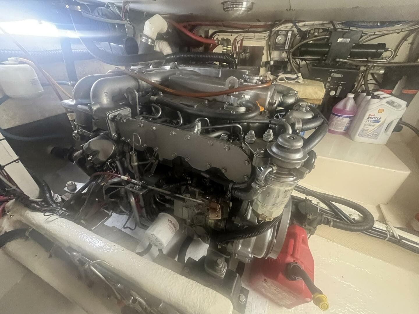 2001 Great Harbour 47 — photo 98