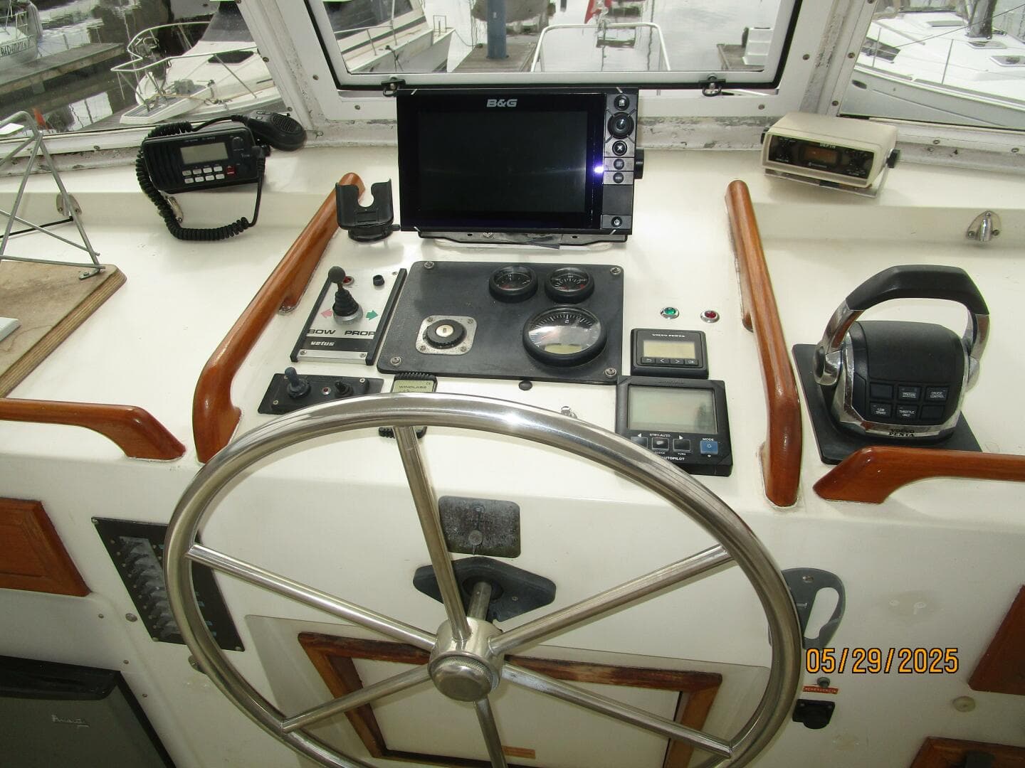 1985 Kadey-Krogen Manatee — photo 15