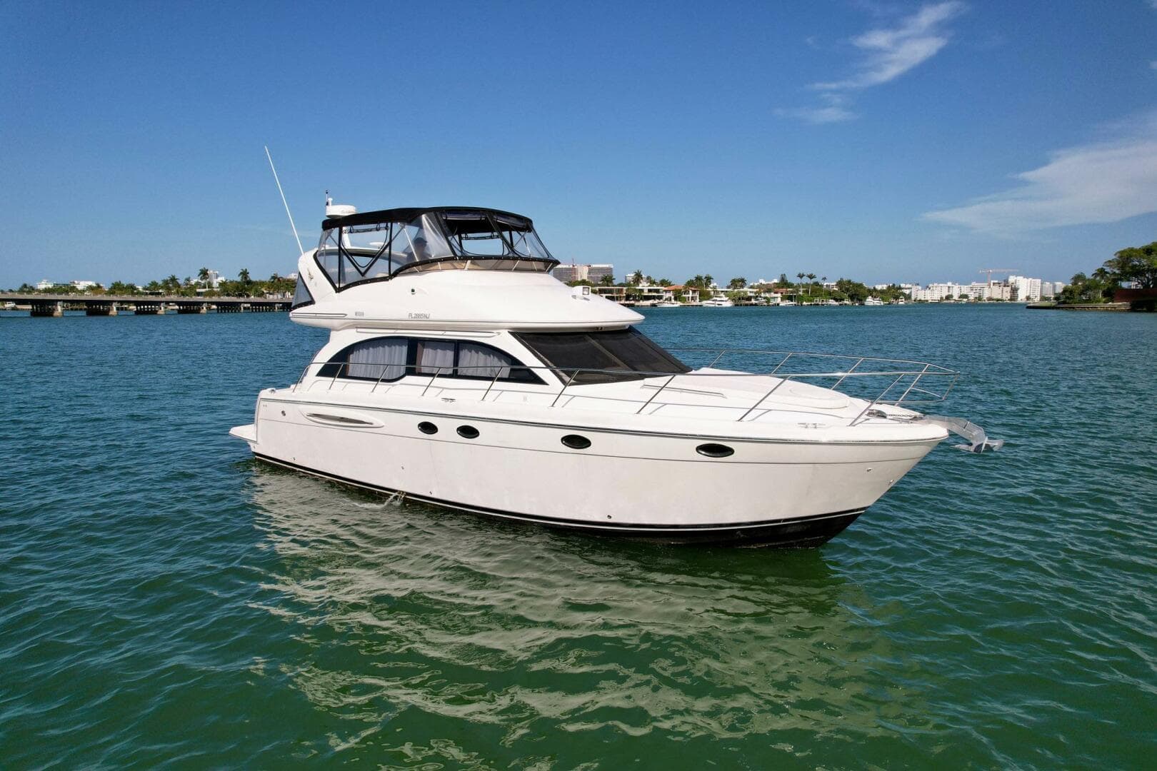 2007 Meridian 411 Sedan Bridge — photo 1