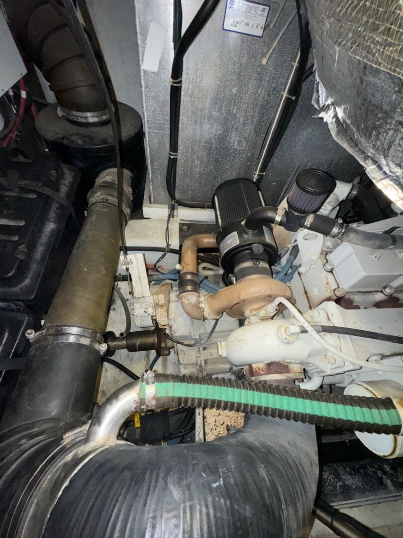 2000 Carver 506 — photo 24