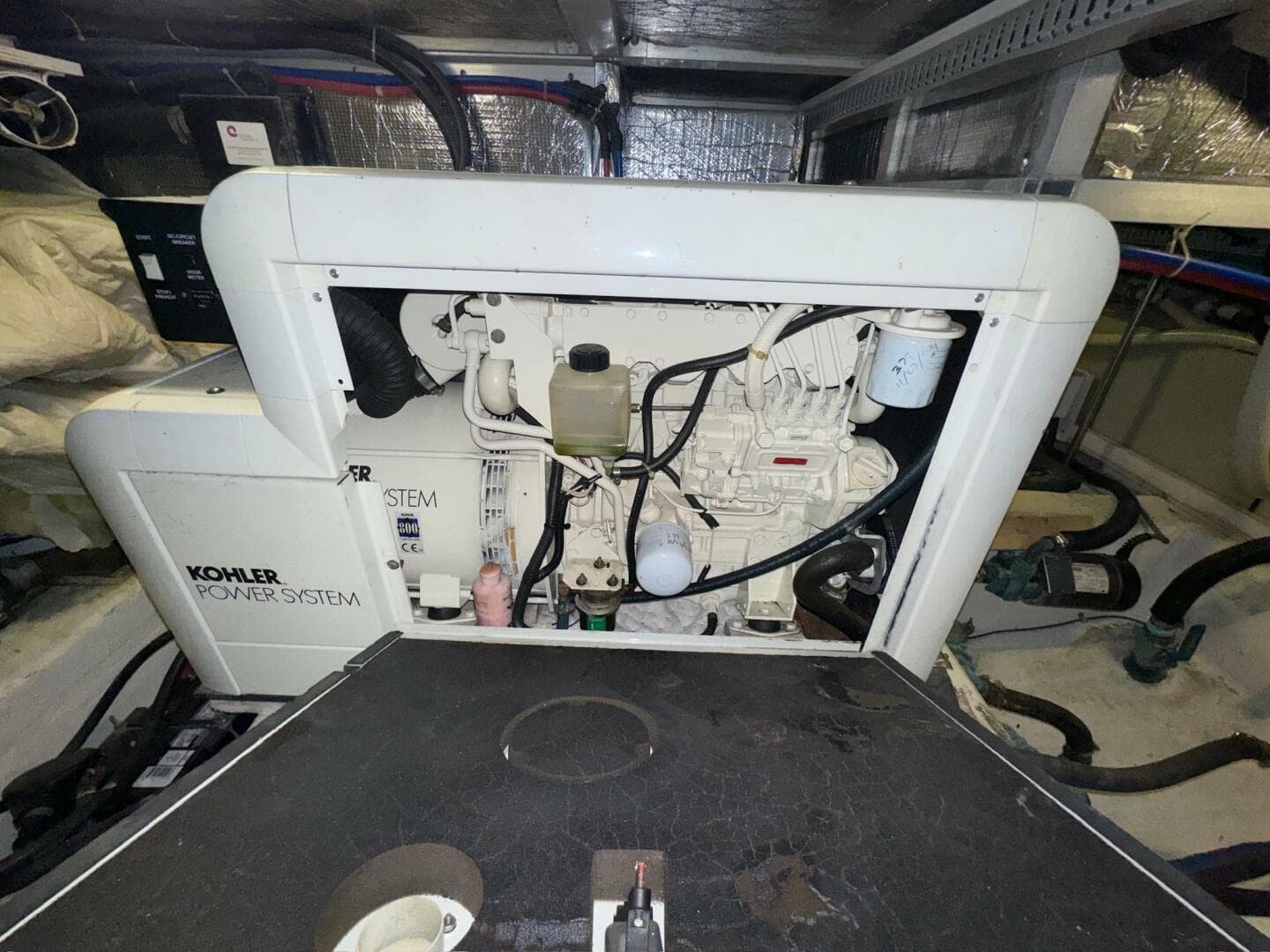 2000 Carver 506 — photo 29