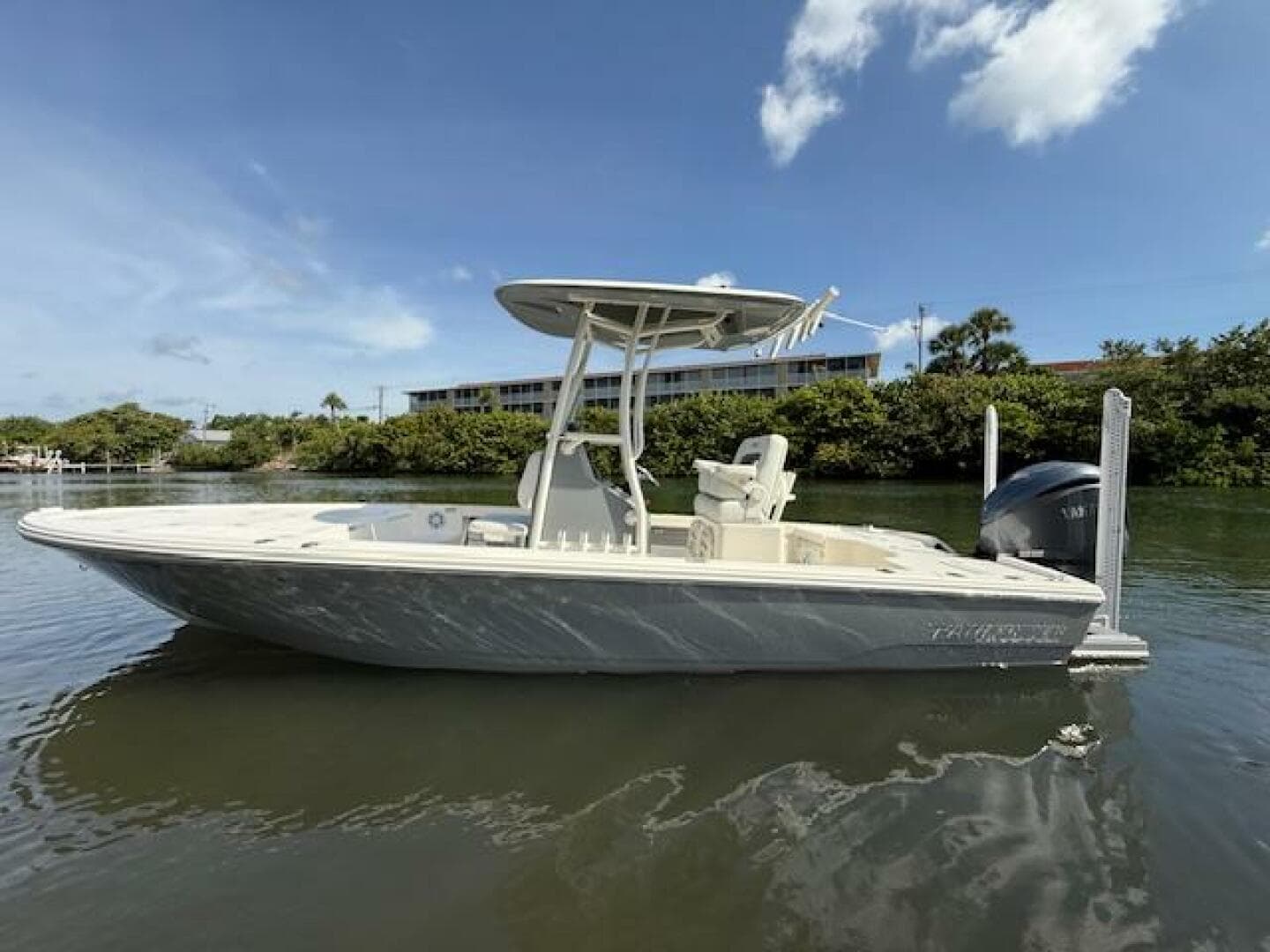 2022 Pathfinder 2500 Hybrid — photo 10