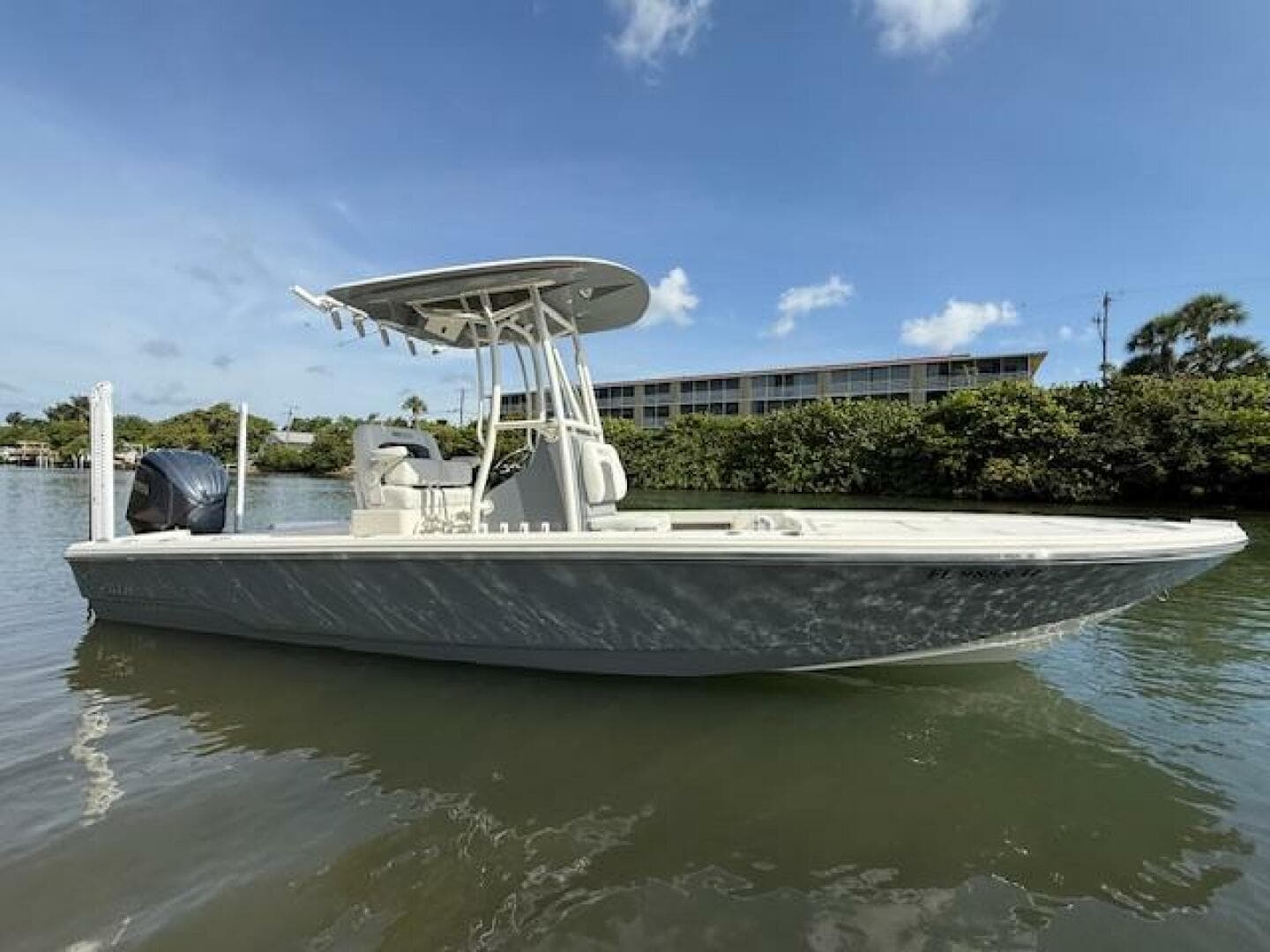 2022 Pathfinder 2500 Hybrid — photo 1