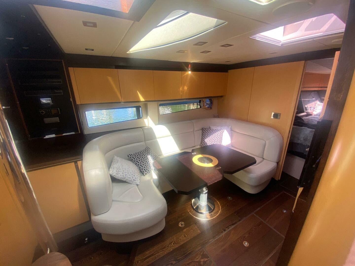 2013 Sunseeker 40 Portofino — photo 25