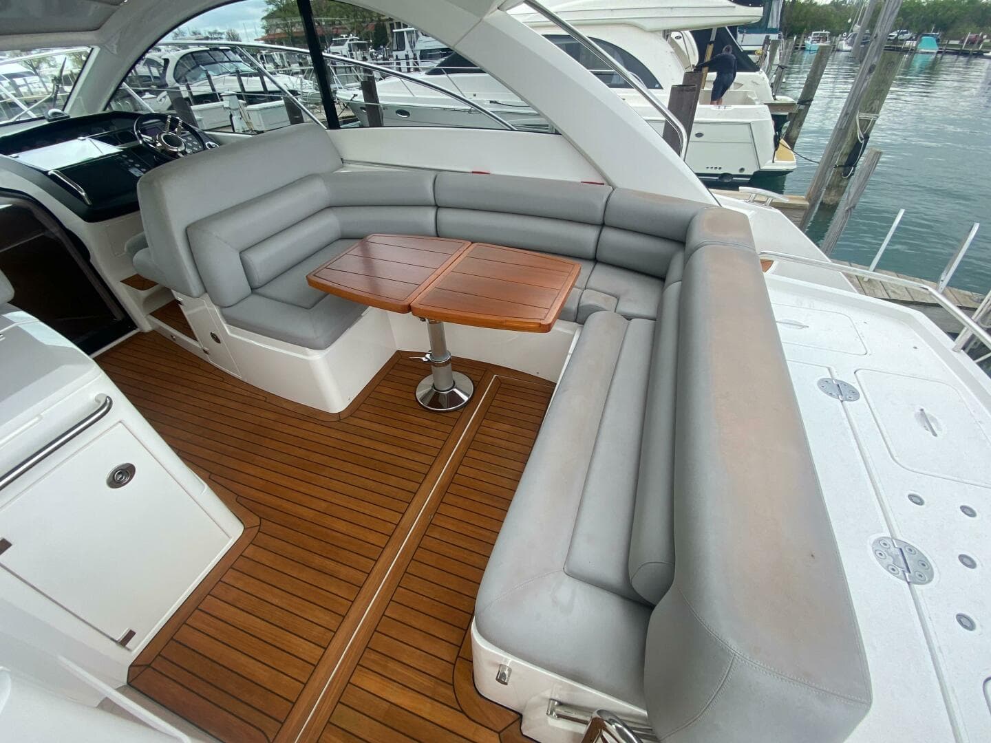 2013 Sunseeker 40 Portofino — photo 11