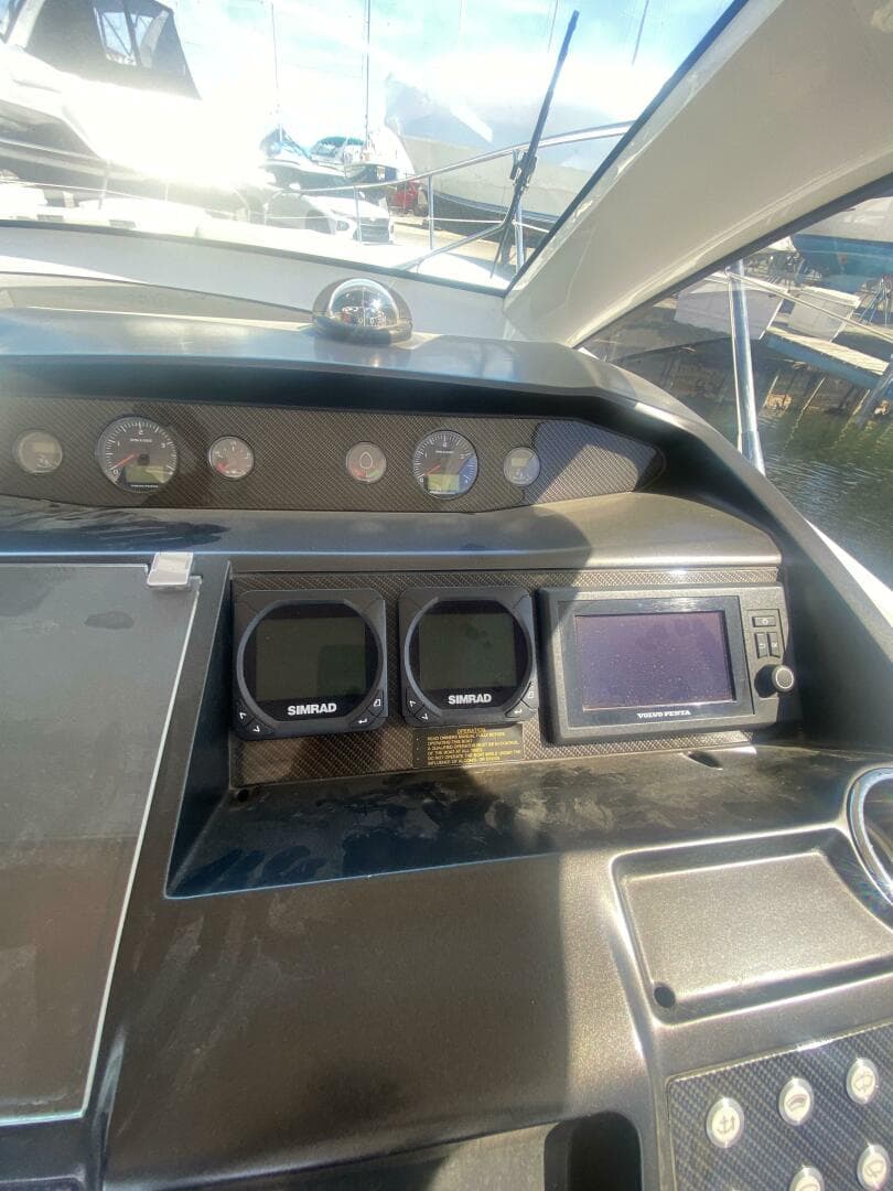 2013 Sunseeker 40 Portofino — photo 19