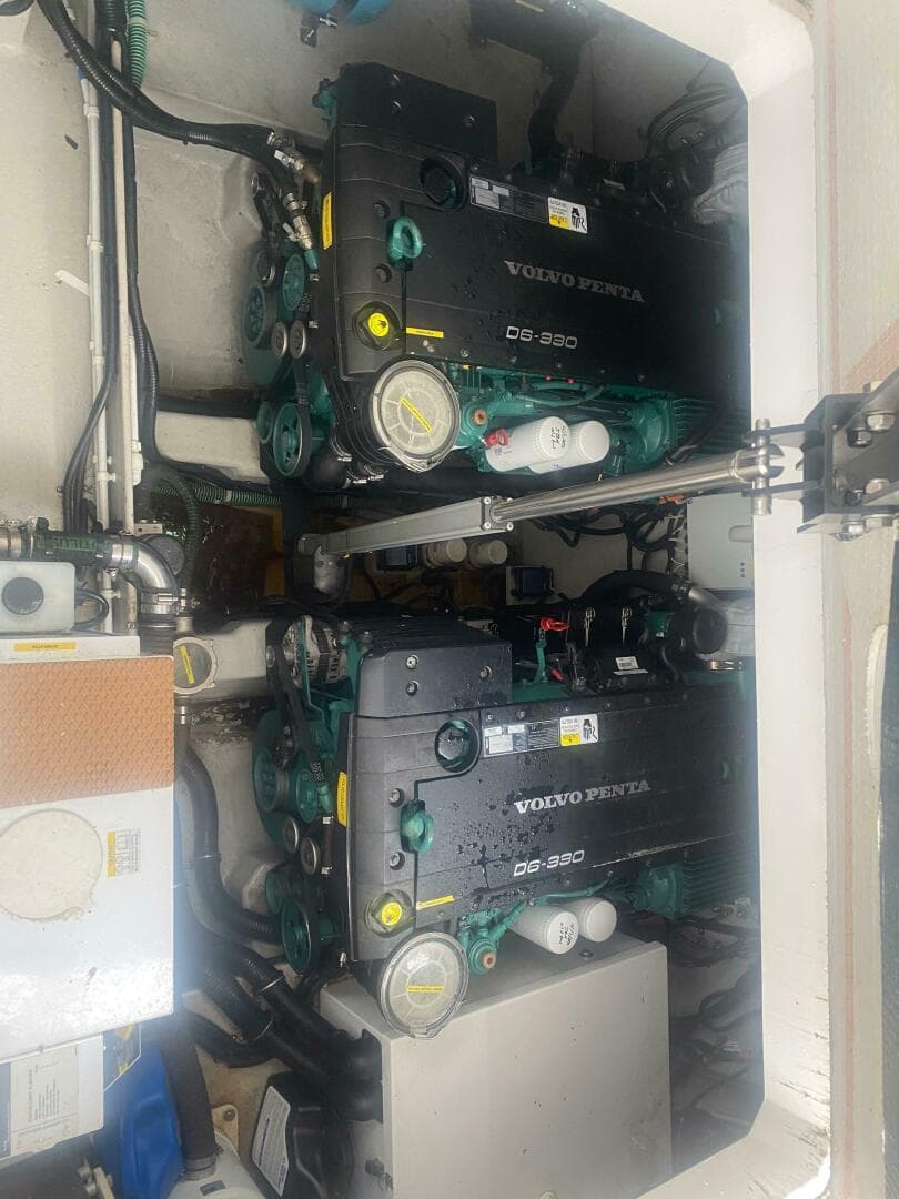 2013 Sunseeker 40 Portofino — photo 38