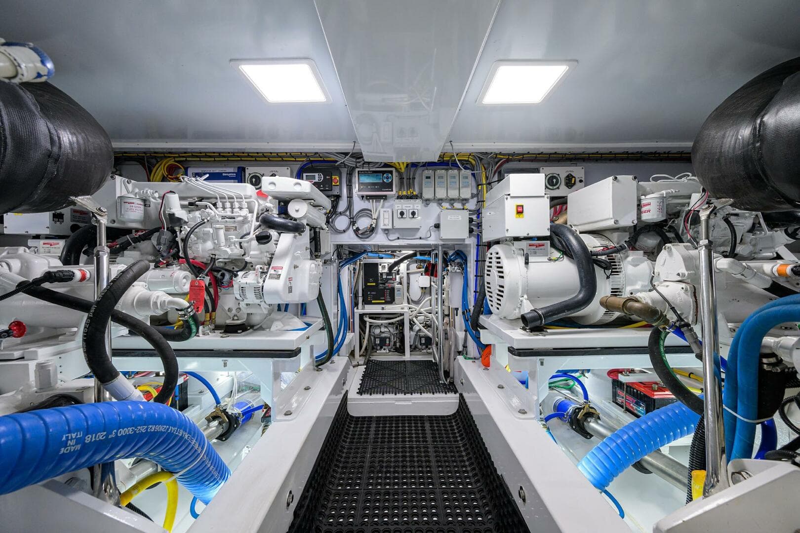 2004 Rybovich — photo 37