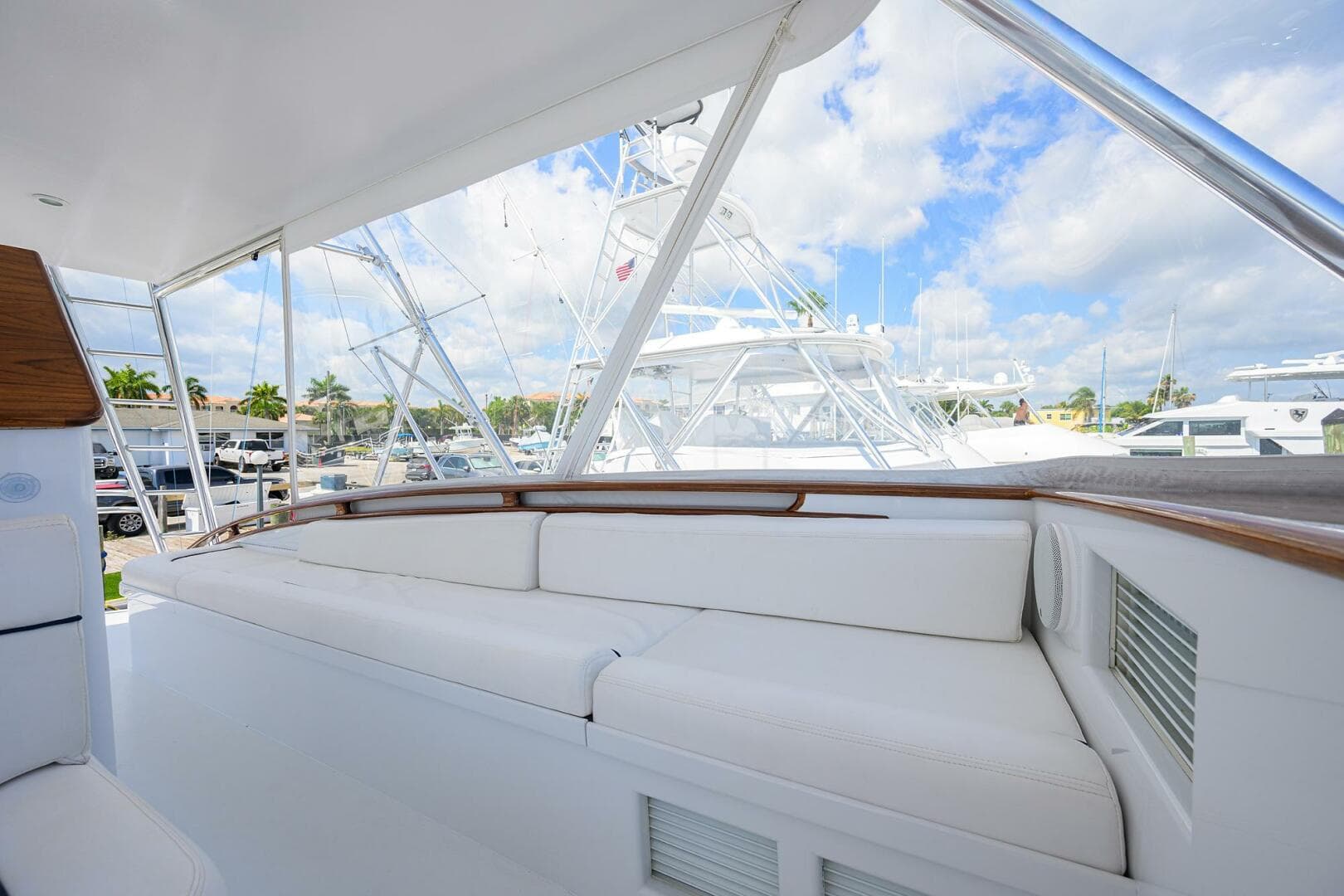 2004 Rybovich — photo 33