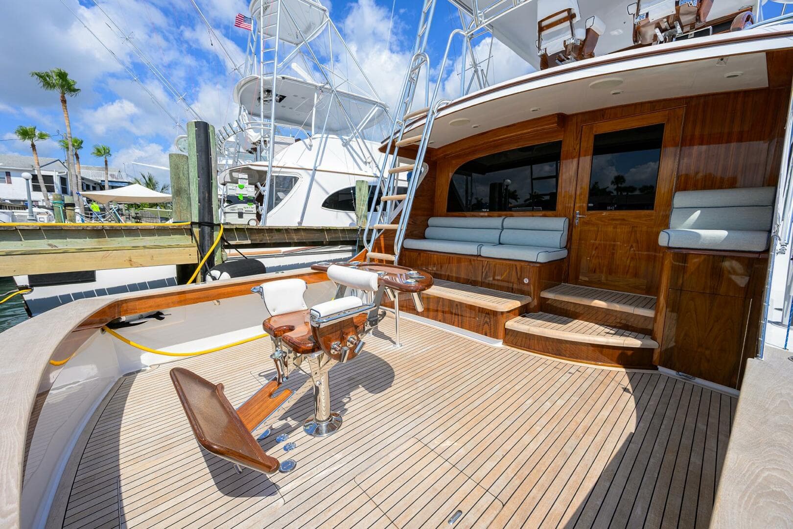 2004 Rybovich — photo 21