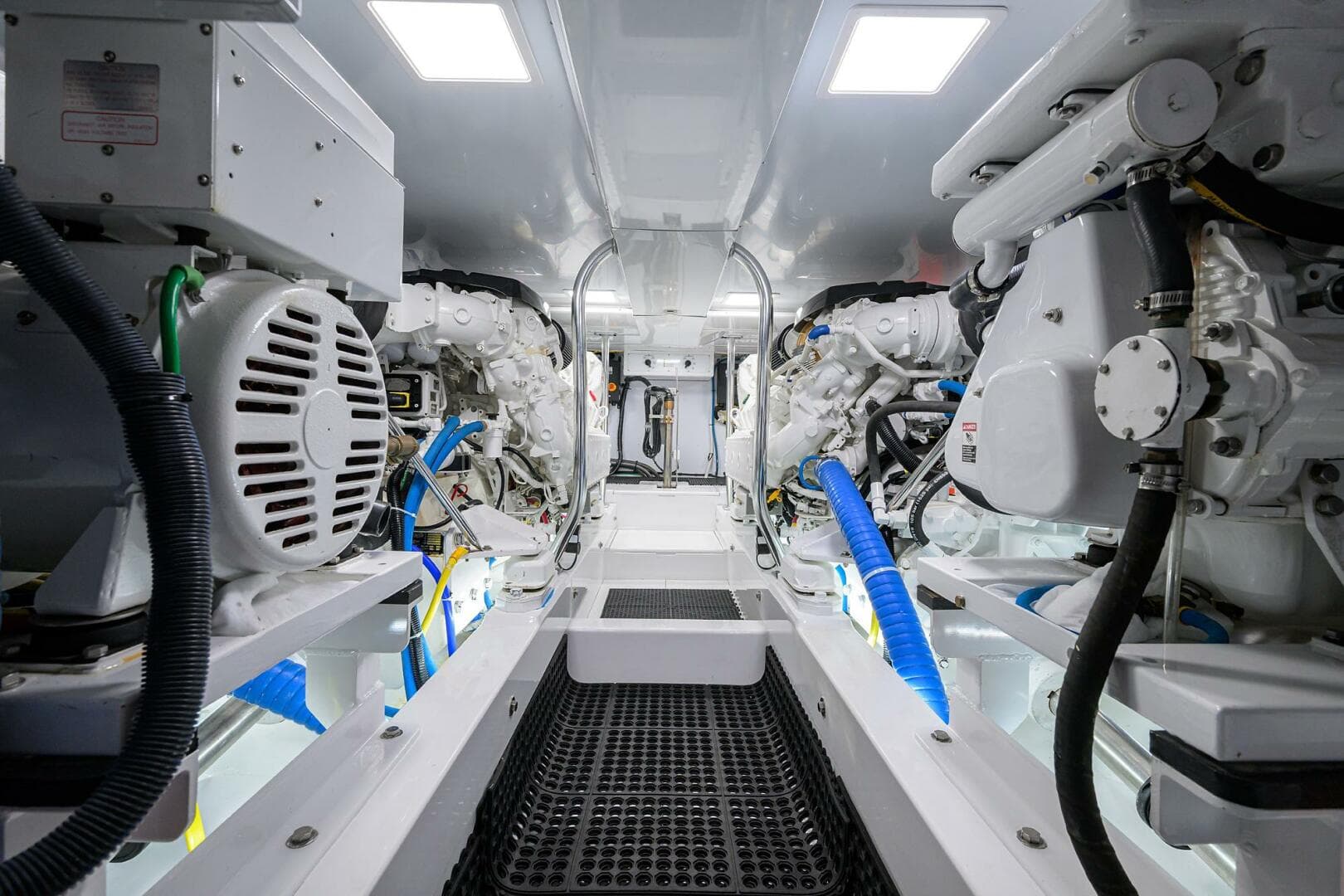 2004 Rybovich — photo 36