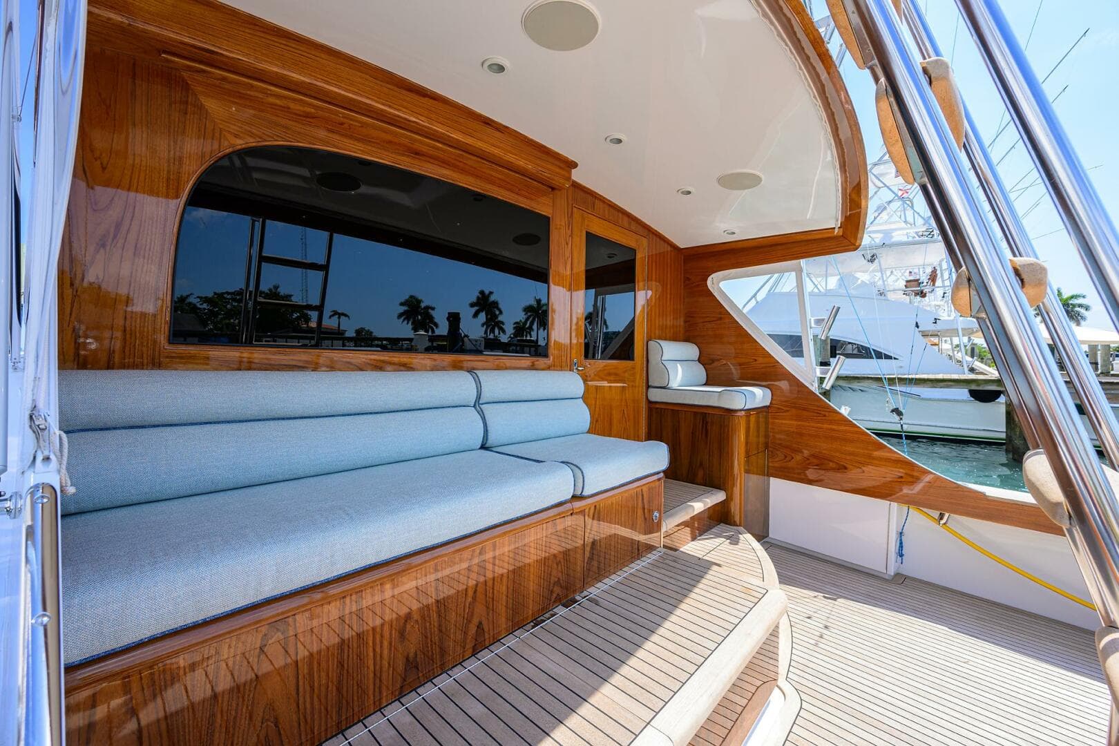 2004 Rybovich — photo 23