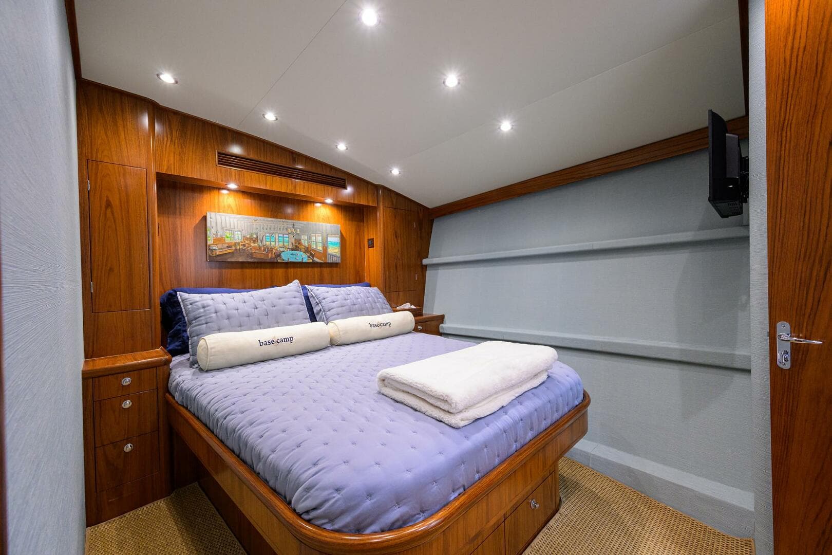 2004 Rybovich — photo 14