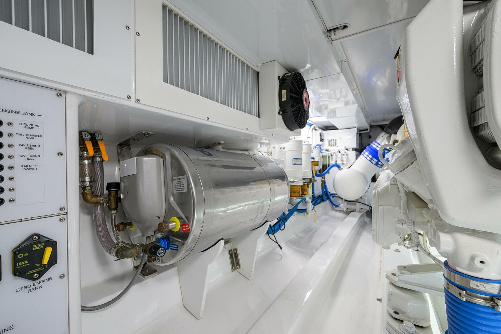 2004 Rybovich — photo 47