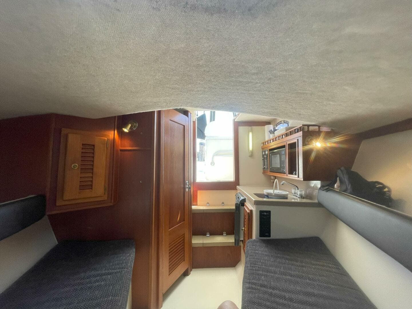 2002 Albemarle 280 Express Fisherman — photo 12