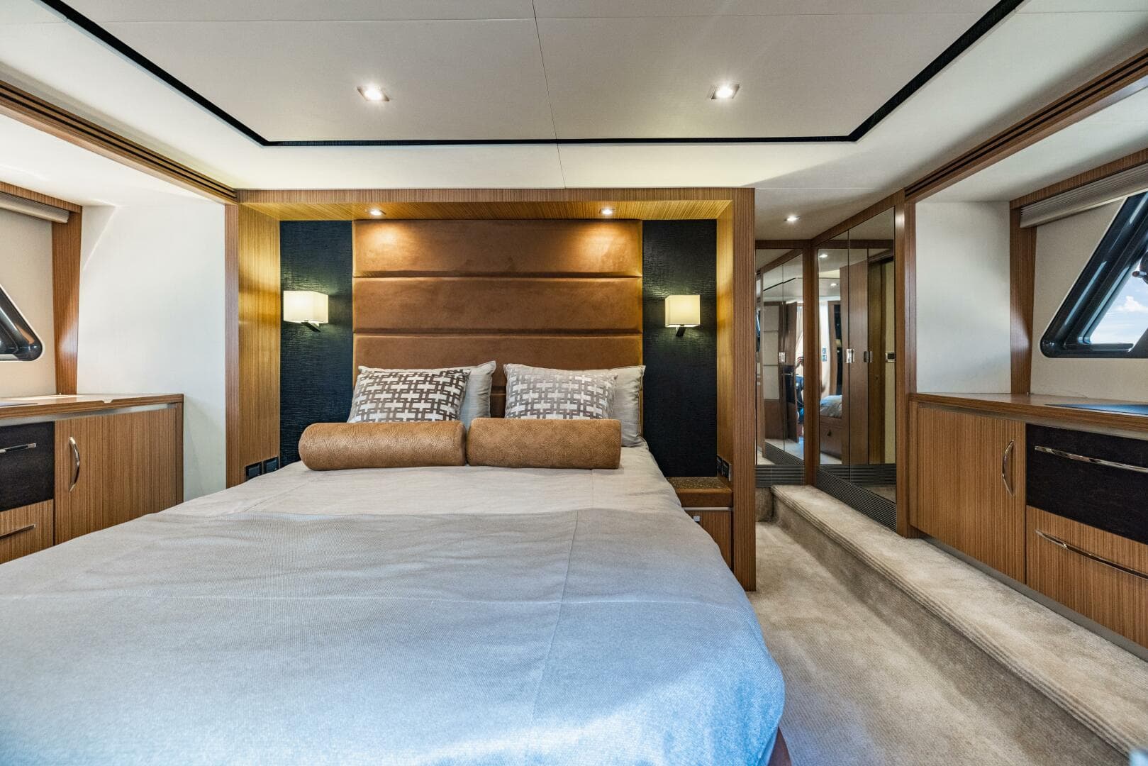 2016 Sea Ray L650 Fly — photo 48