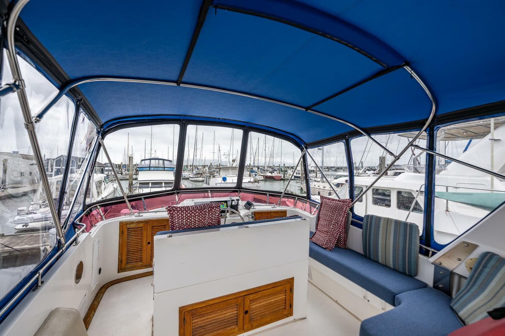 1986 Kha Shing 37 — photo 44