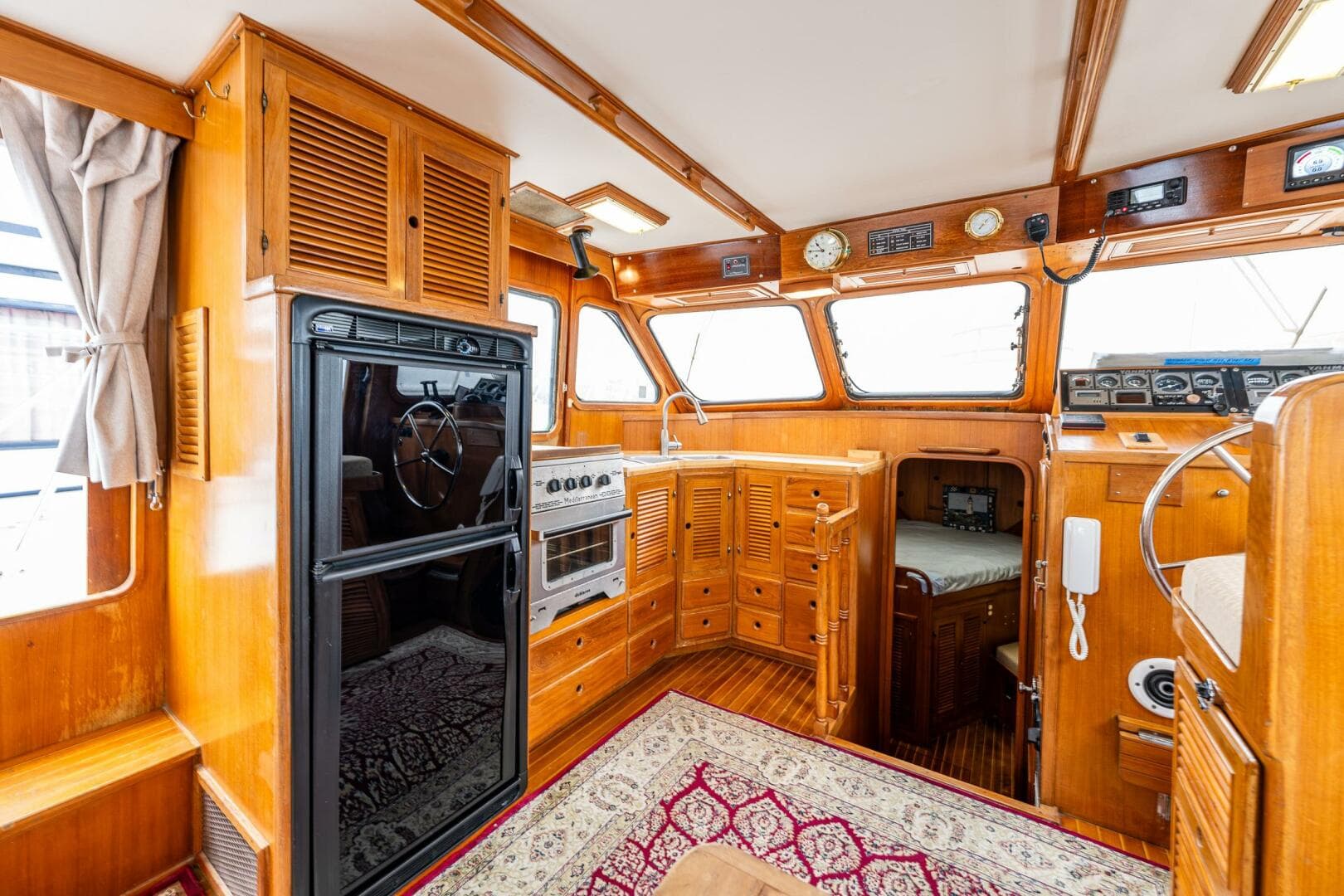 1986 Kha Shing 37 — photo 24