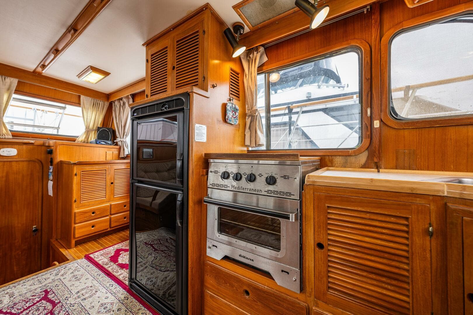 1986 Kha Shing 37 — photo 30