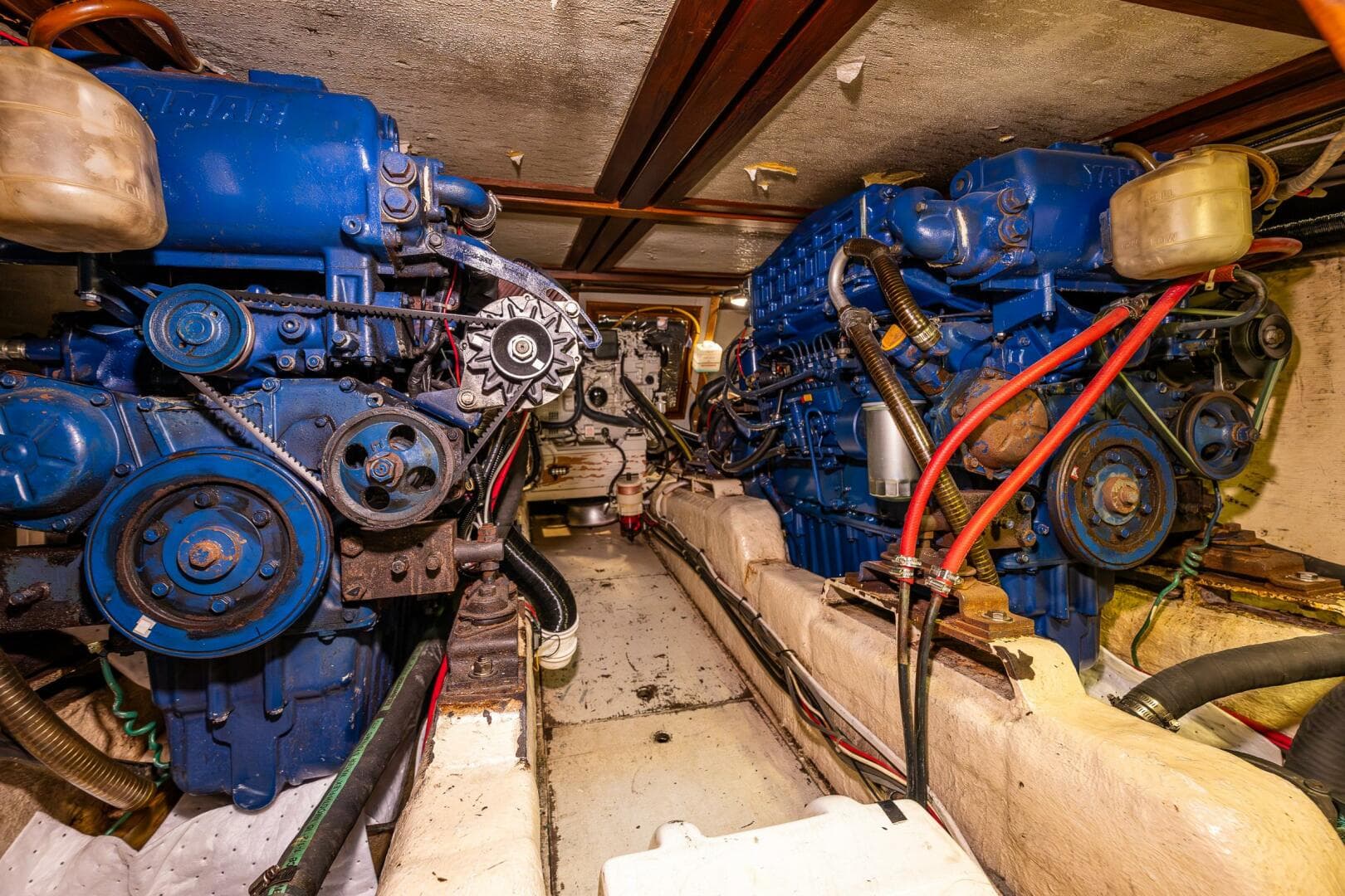 1986 Kha Shing 37 — photo 40