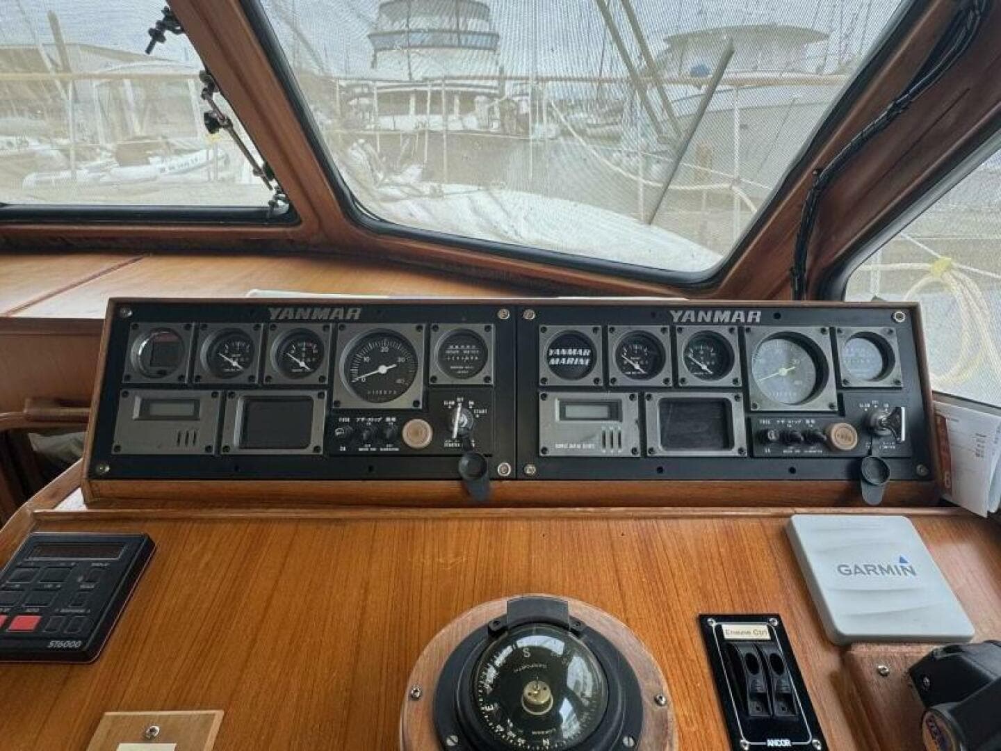 1986 Kha Shing 37 — photo 12