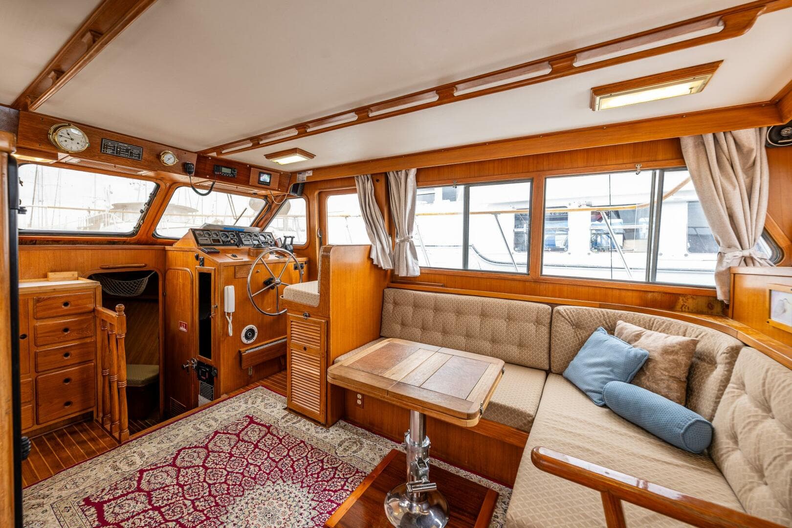 1986 Kha Shing 37 — photo 26