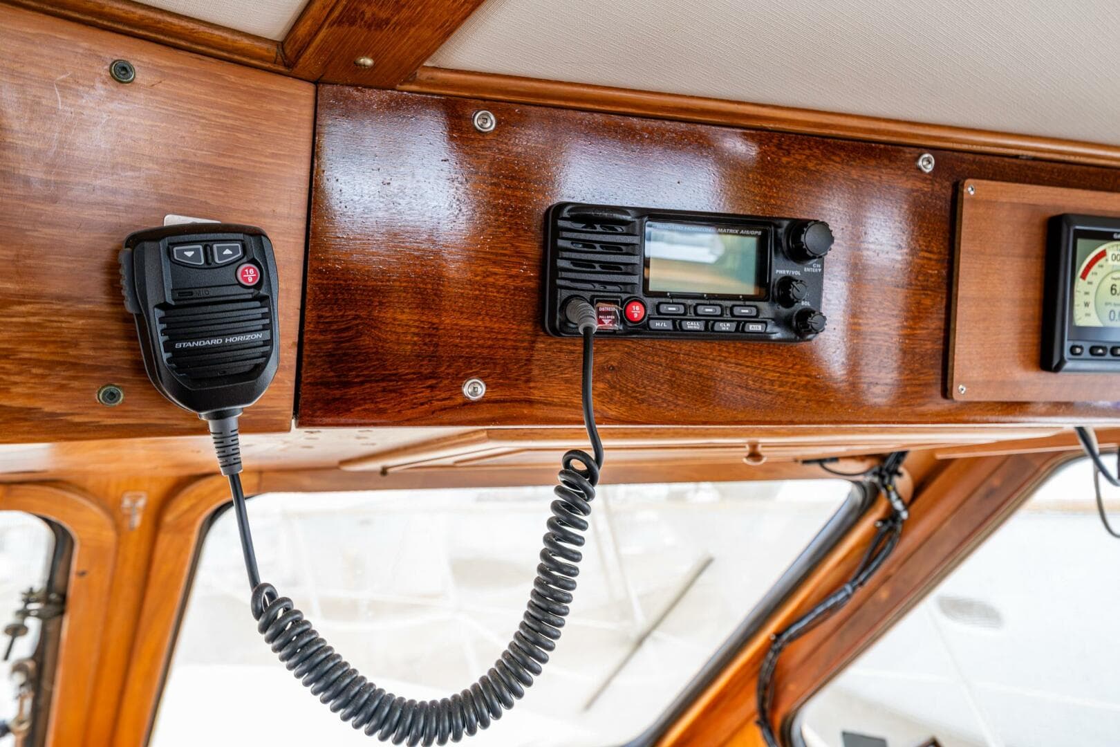 1986 Kha Shing 37 — photo 13