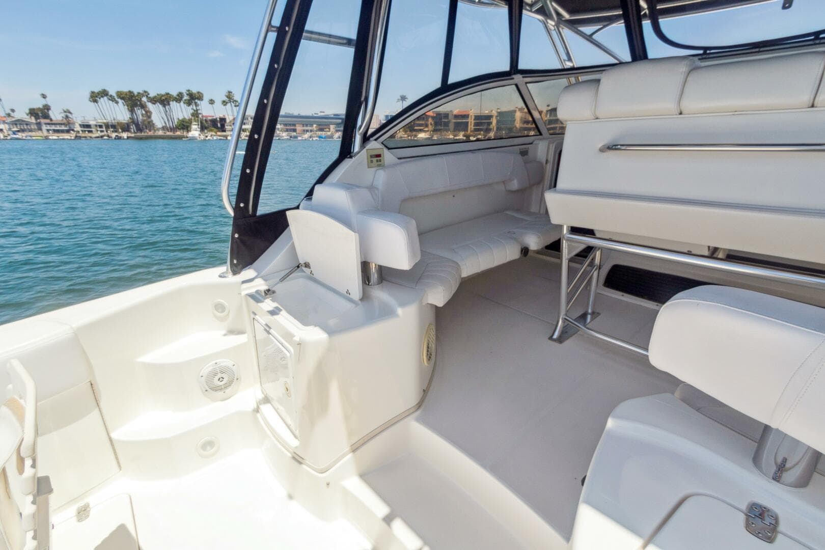 2008 Fountain 38 Sportfishing Cruiser — photo 5